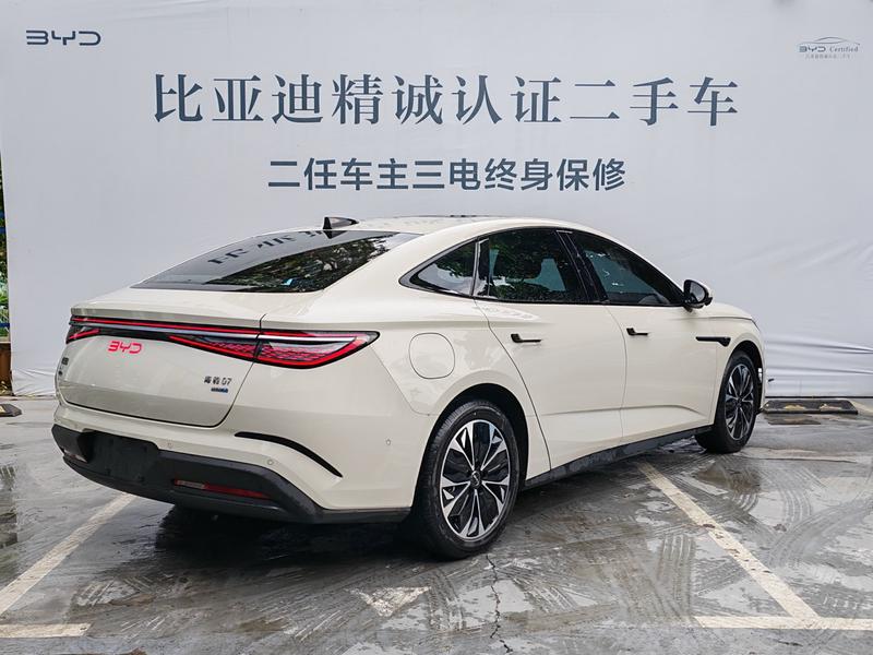 BYD Seal 07 EV, 2026 — фото 5 из 12