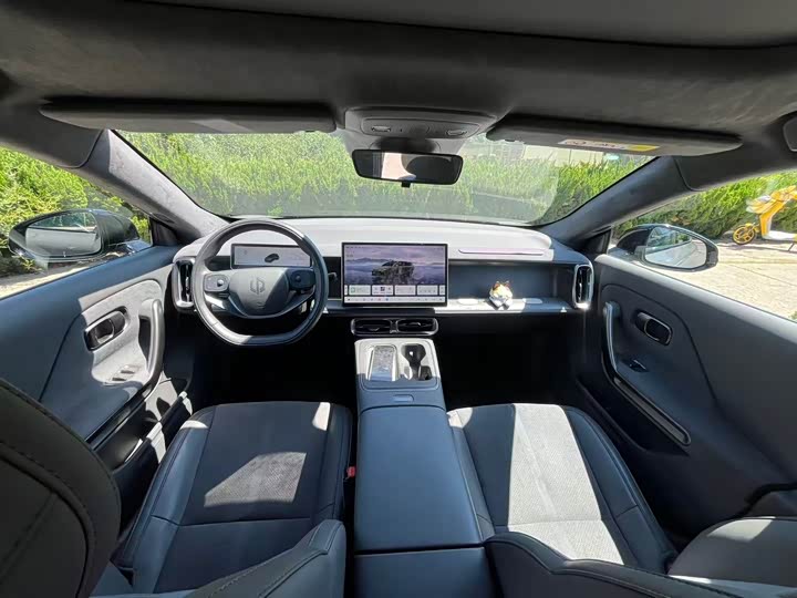 Leapmotor Lafa5, 2025 — фото 6 из 9