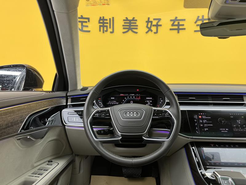 Audi A8, 2023 — фото 8 из 12