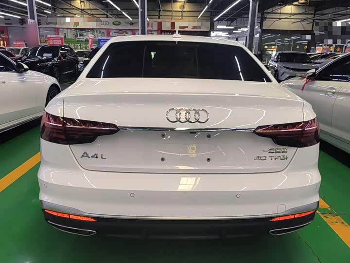 Audi A4L, 2024 — фото 6 из 9