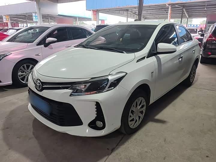Toyota Vios, 2023 — фото 2 из 9