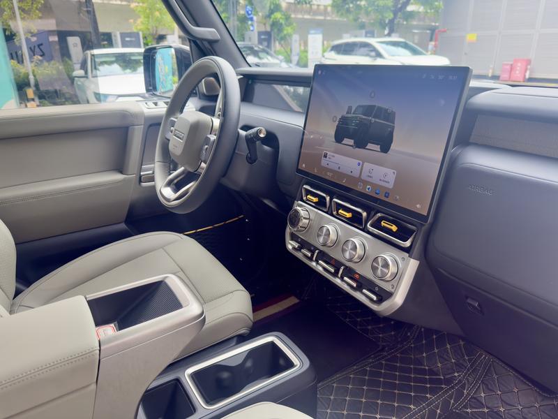 Chery iCar V23, 2025 — фото 8 из 12