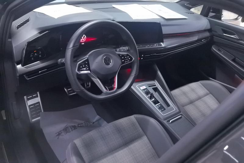 Volkswagen Golf GTI, 2023 — фото 4 из 8