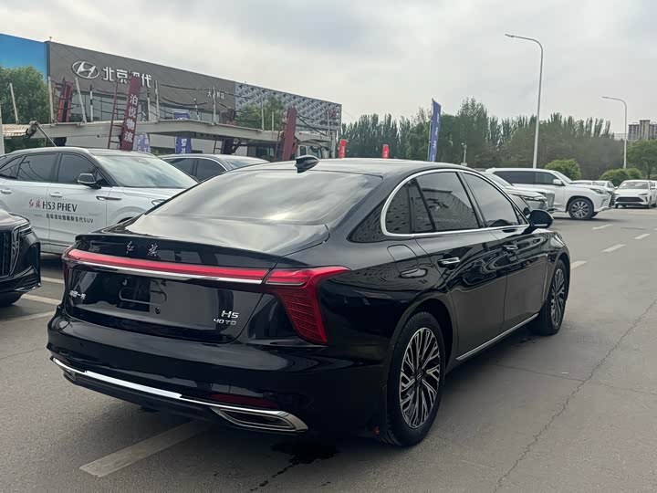 Hongqi H5, 2023 — фото 5 из 9