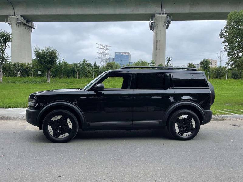 Ford Bronco Hybrid/EV, 2025 — фото 4 из 12