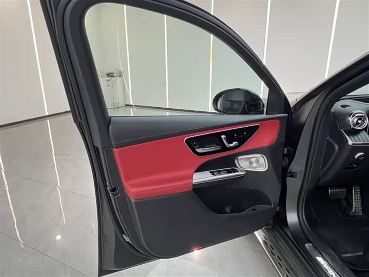 Mercedes-Benz GLC-Class AMG, 2025 — фото 6 из 9