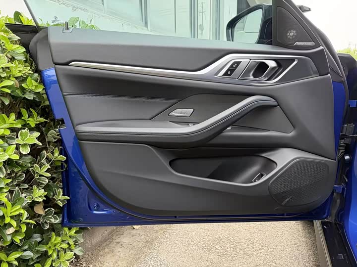 BMW i4, 2024 — фото 9 из 9