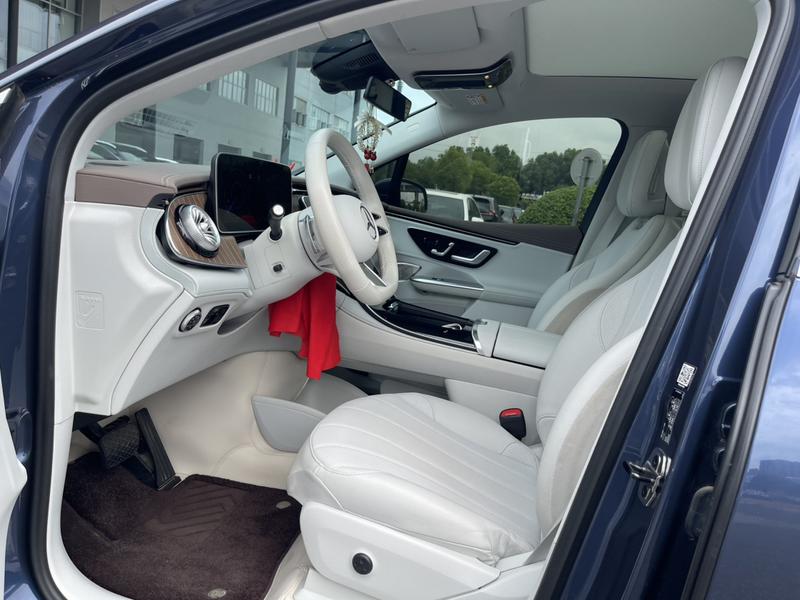 Mercedes-Benz EQE SUV, 2025 — фото 10 из 12