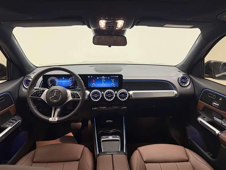 Mercedes-Benz GLB-Class, 2024 — фото 9 из 9