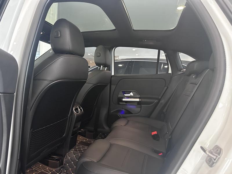 Mercedes-Benz GLA-Class, 2025 — фото 11 из 12