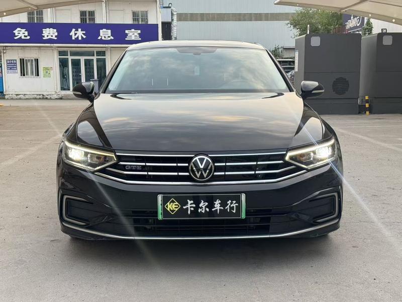 Volkswagen Magotan GTE Hybrid, 2023 — фото 2 из 10