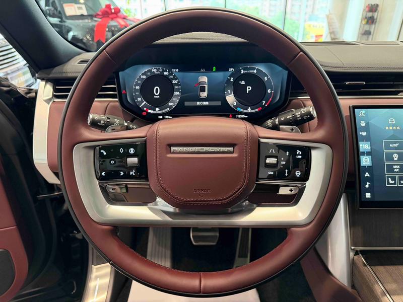 Land Rover Range Rover, 2025 — фото 9 из 12