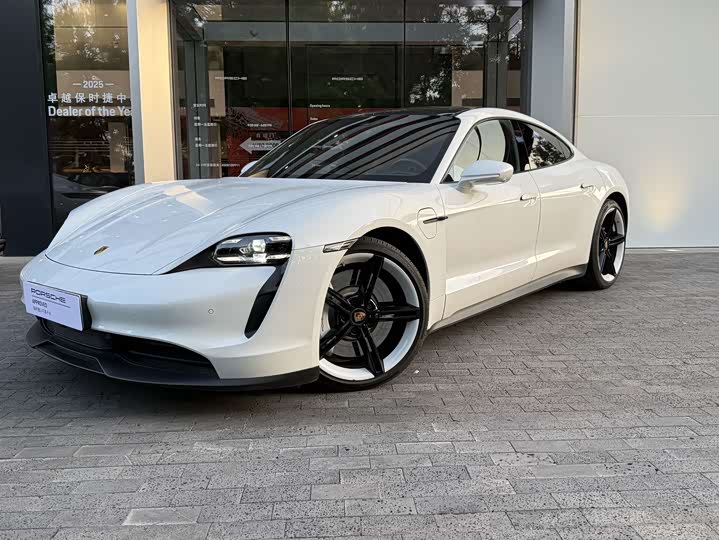 Porsche Taycan, 2023 — купить в Самаре под ключ