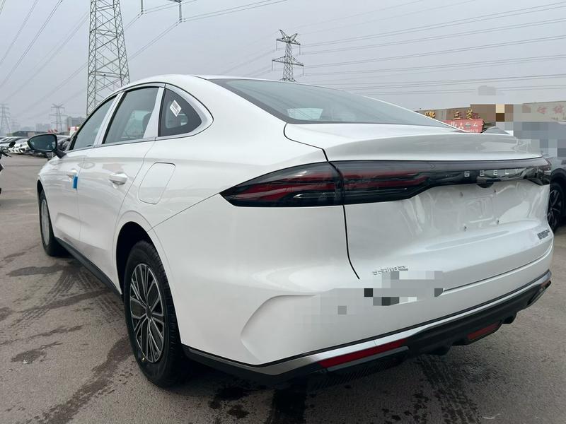 Geely Galaxy Starshine 6, 2026 — фото 4 из 8