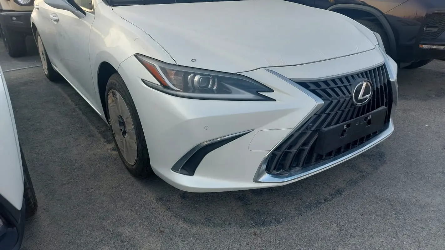 Lexus ES-Series, 2025 — фото 2 из 10