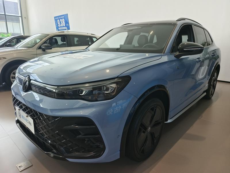 Volkswagen Tiguan L Pro, 2024 — купить в Тольятти под ключ