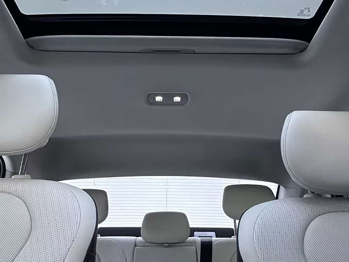 BYD Seal 05 DM-i Hybrid, 2025 — фото 6 из 9