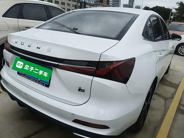 Roewe i5, 2024 — фото 7 из 9