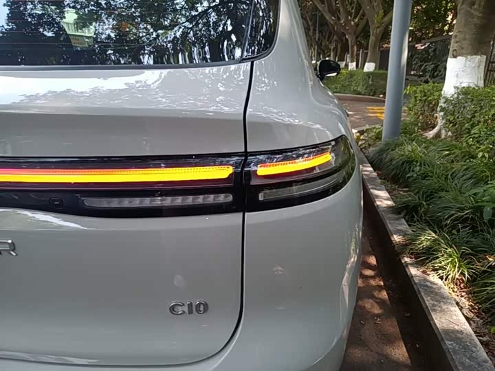 Leapmotor C10, 2025 — фото 8 из 9