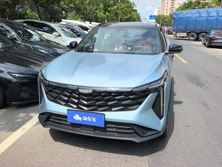 Geely Atlas, 2024 — фото 2 из 9