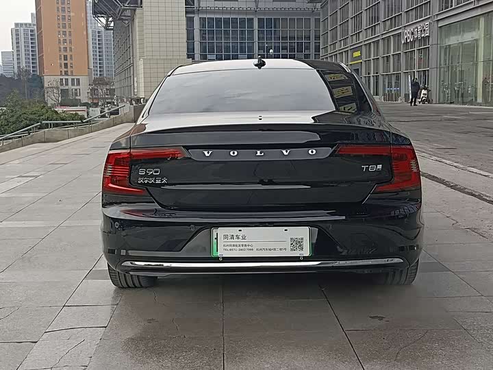 Volvo S90 Hybrid, 2024 — фото 7 из 9