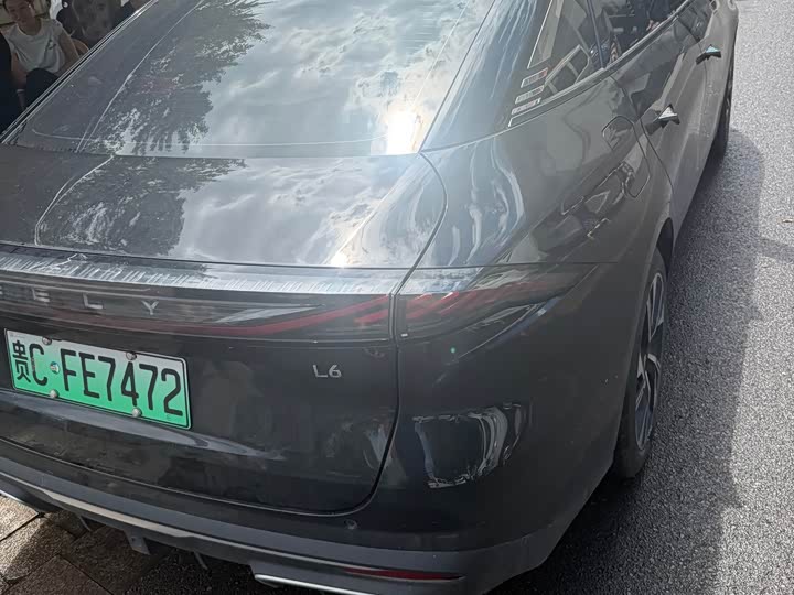 Geely Galaxy L6, 2023 — фото 4 из 7