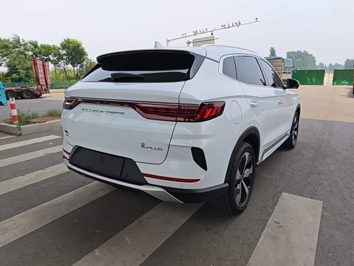 BYD Song Plus Hybrid/EV, 2021 — фото 7 из 9