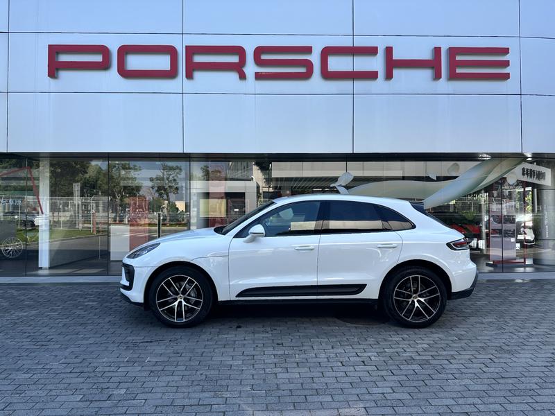 Porsche Macan, 2023 — фото 3 из 12