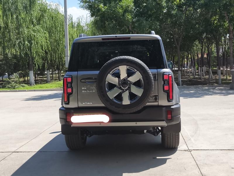 BAIC Beijing BJ40 Hybrid, 2026 — фото 5 из 11