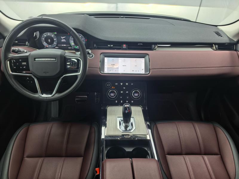 Land Rover Range Rover Evoque L Hybrid, 2023 — фото 7 из 12