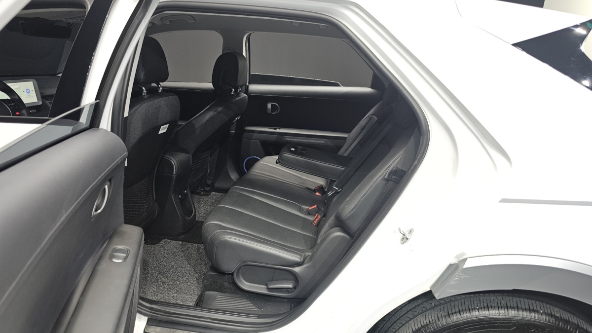Hyundai Ioniq 5, 2022 — фото 12 из 12