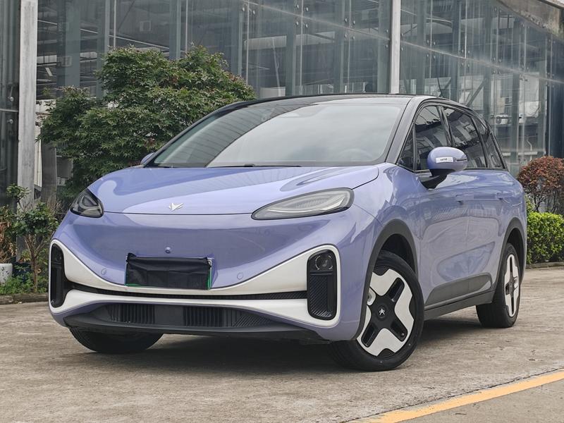 BAIC Arcfox Kaola, 2023 — купить в Туле под ключ