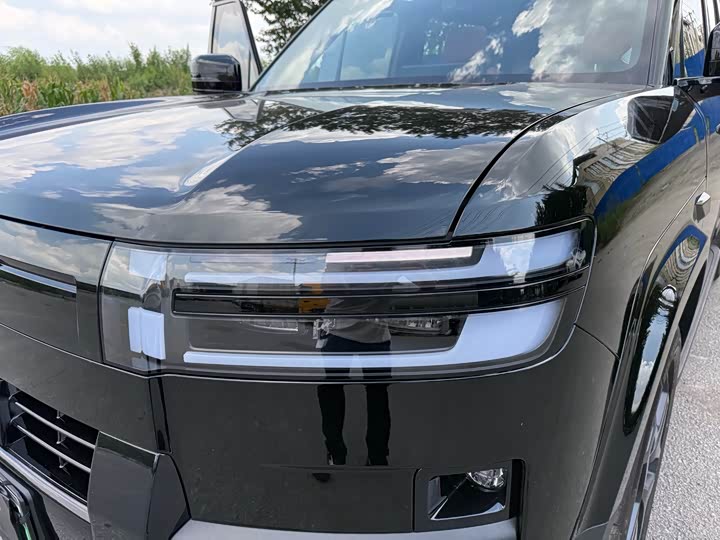 BYD FangChengBao Titanium 7 (Tai 7), 2026 — фото 7 из 9