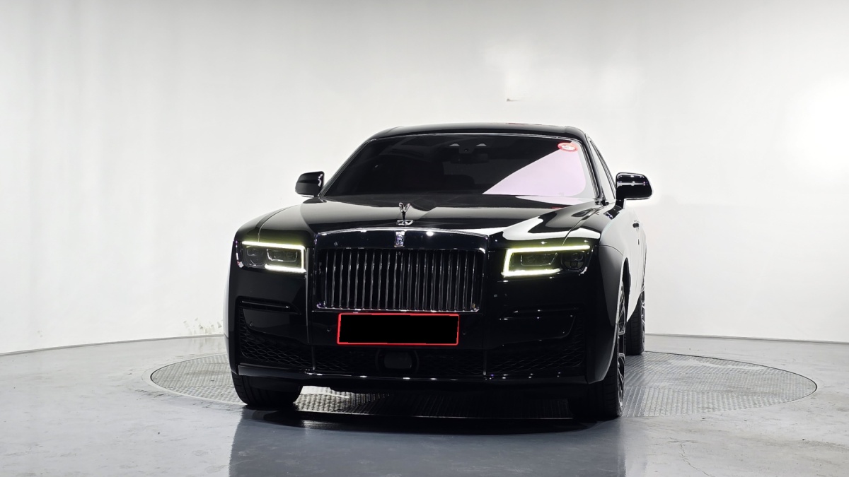 Rolls-Royce Ghost, 2022 — фото 3 из 12