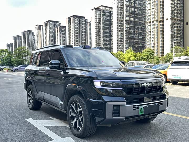 BYD FangChengBao Leopard 8, 2025 — фото 3 из 9