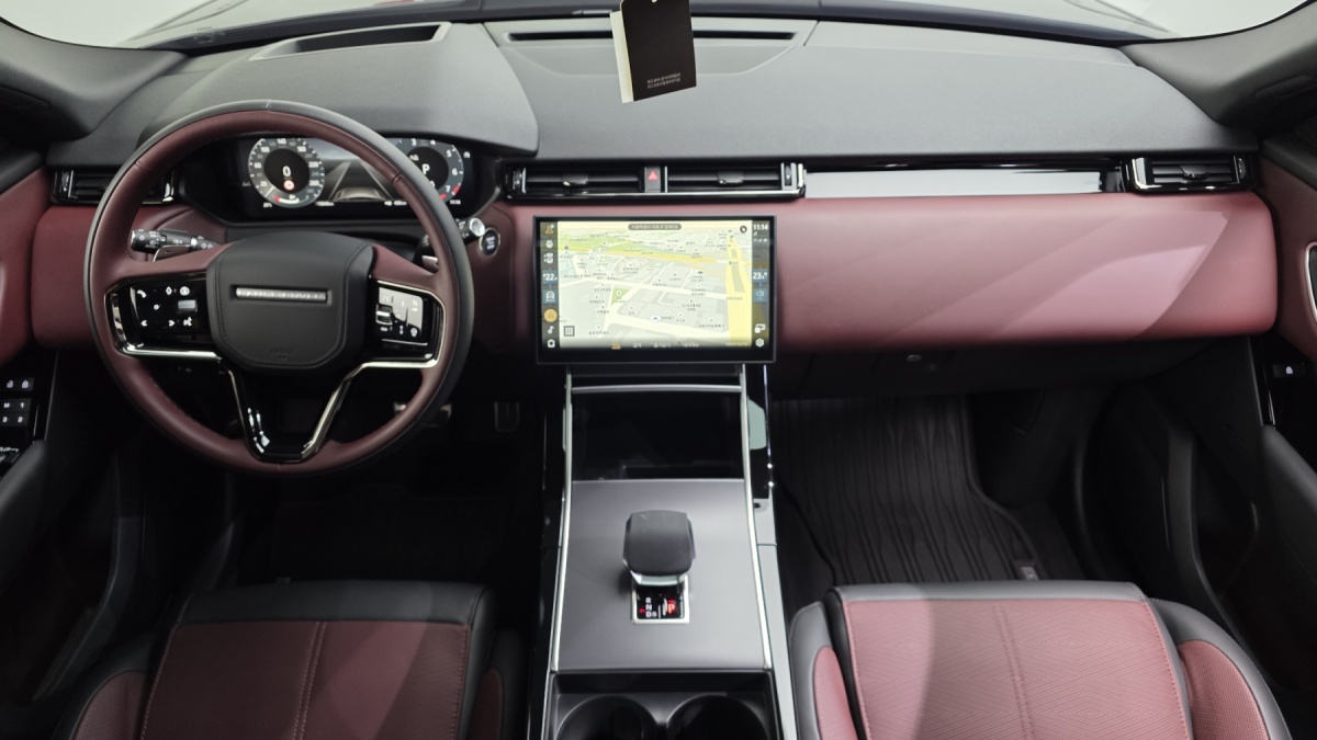 Land Rover Range Rover Velar, 2025 — фото 4 из 12