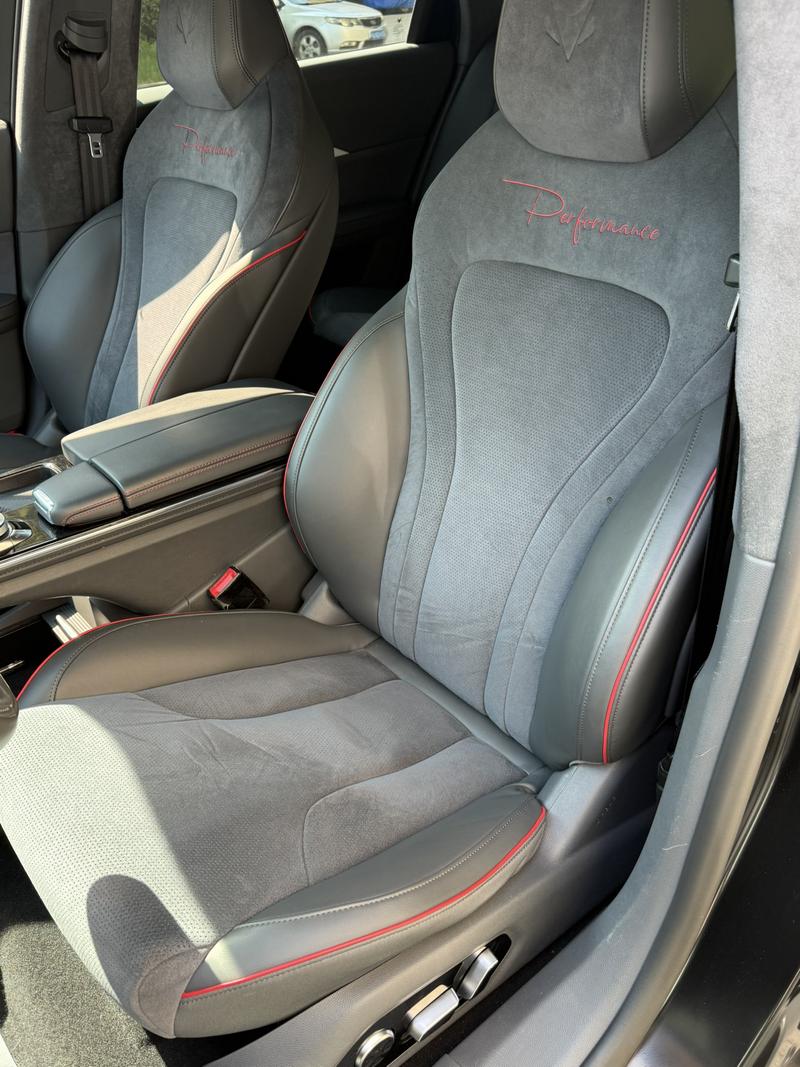 BAIC Arcfox Alpha S, 2023 — фото 11 из 12