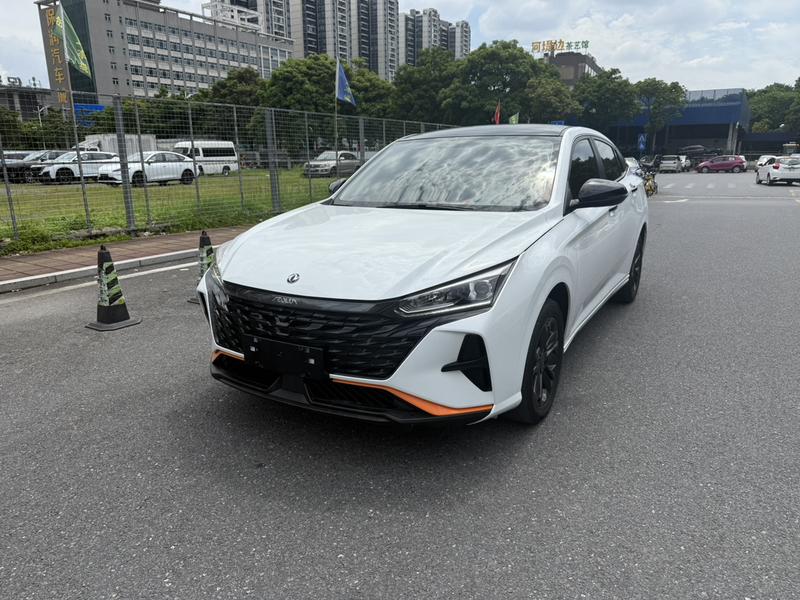 Dongfeng Aeolus Yixuan Max, 2022 — купить в Саранске под ключ