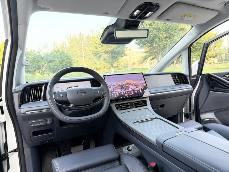 GAC Trumpchi M8 Hybrid, 2025 — фото 7 из 12
