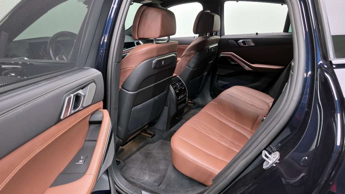 BMW X6, 2025 — фото 11 из 12