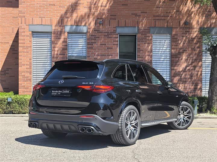 Mercedes-Benz GLC-Class AMG, 2025 — фото 3 из 9