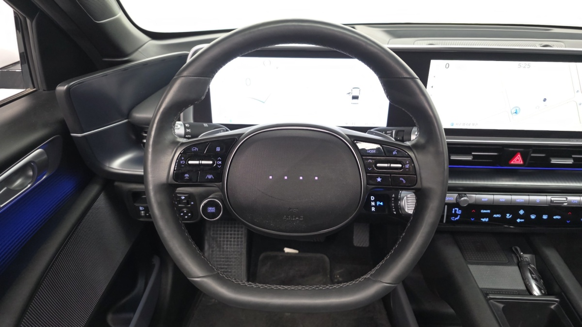 Hyundai Ioniq 6, 2022 — фото 12 из 12