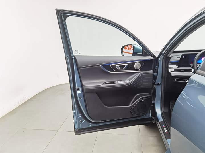 Chery Tiggo 7 Plus Hybrid, 2023 — фото 8 из 9