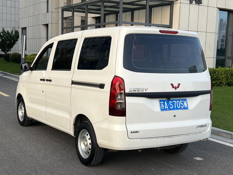 Wuling Hongguang V, 2023 — фото 3 из 10