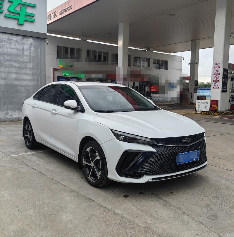 Geely Emgrand L, 2022 — фото 3 из 11