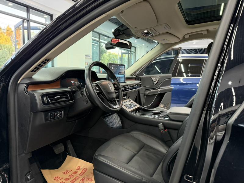 Lincoln Aviator, 2022 — фото 11 из 12