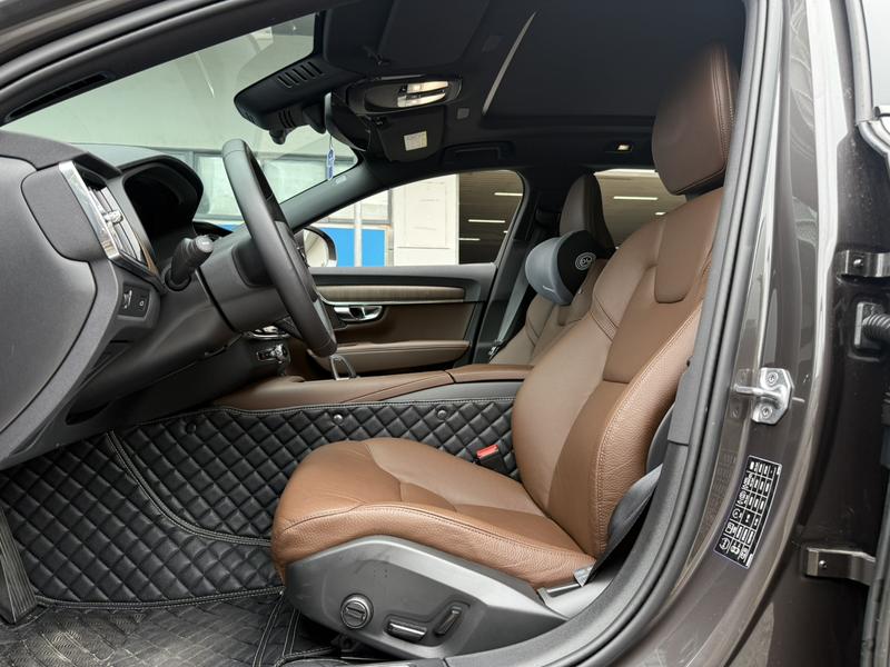 Volvo V90, 2021 — фото 10 из 12