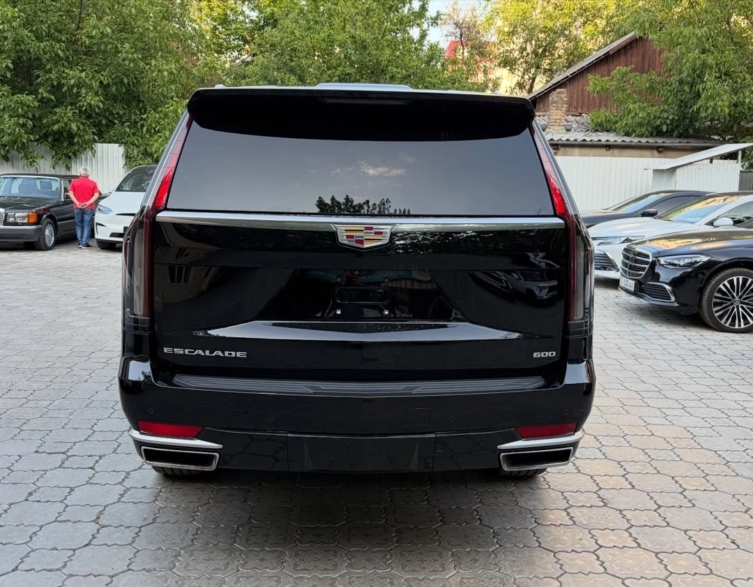 Cadillac Escalade, 2022 — фото 3 из 11