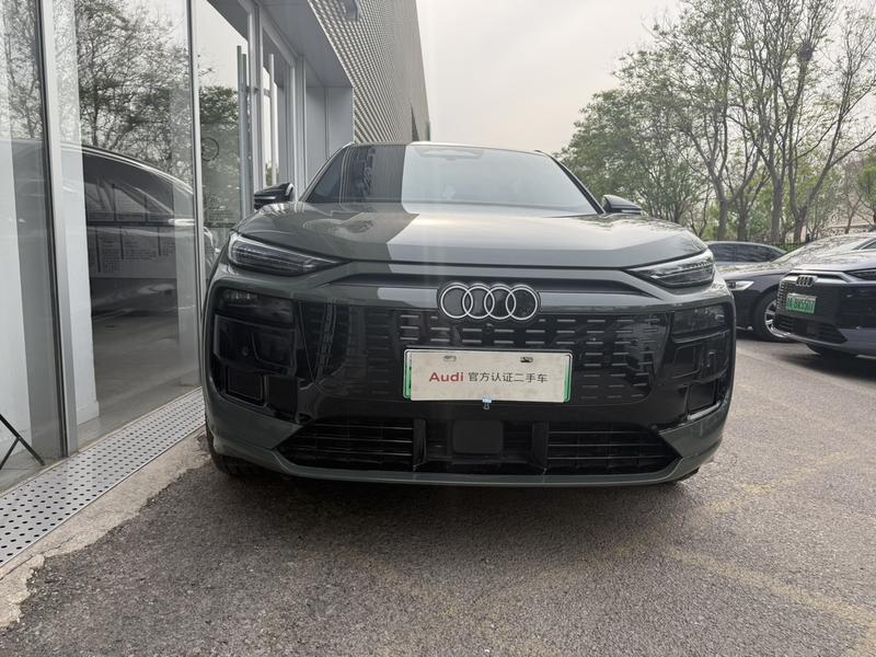 Audi Q6L e-tron, 2025 — фото 2 из 11