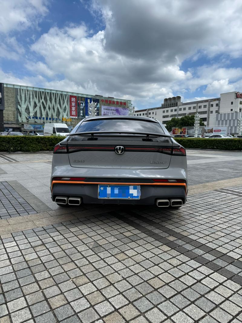 Changan UNI-V, 2024 — фото 5 из 11